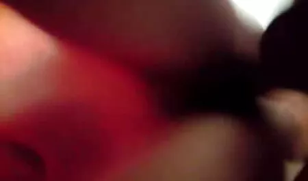 Vai via con i tacchi amatorialisex alti.