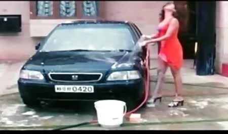 Una ragazza in bagno vuole vedere papà con papà. video car sex amatoriali