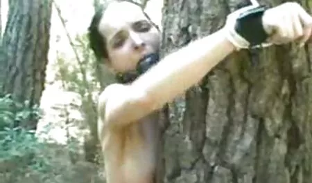 Gruppo amatoriale porn tube di giovani asiatici violentata