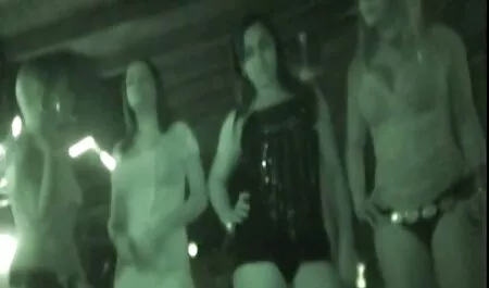 Due seguono durante l'interrogatorio, cazzo di una giovane sex video amatoriali italiani bruna