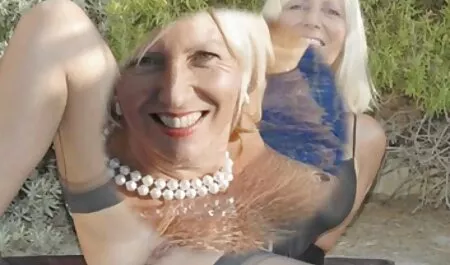 Puttane in costume da bagno anal sex amatoriale cazzo