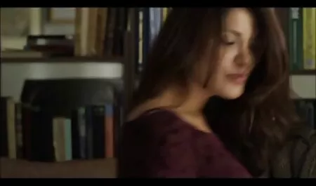 Mio padre mangia sua figlia sex video amatoriale a causa delle buffonate di sua figlia.