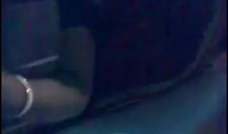La donna paffuto è stato affrontato in Orologio sesso. sex video amatoriali italiani