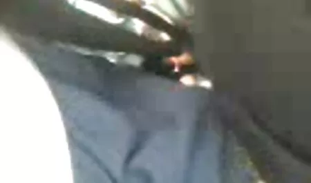 Guarda filmati amatoriali sexy orgia bisessuale con strapon