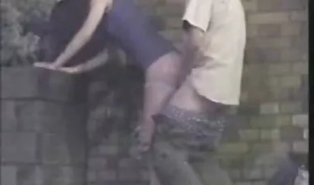 Il marito vuole mangiare xxnx amatoriali pane di Borgogna.