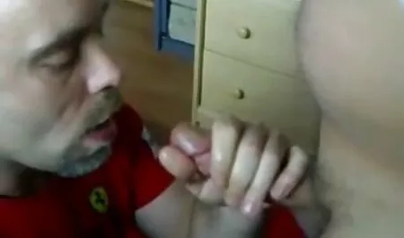 Zia dalla Spagna xnxx amatoriali italiani succhiato mia nipote.