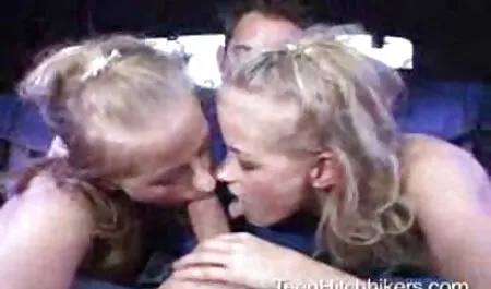Due escort infastidire una ragazza in amatoriale car sex bocca