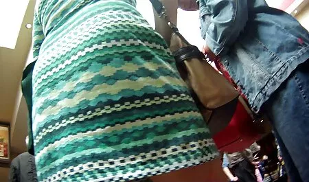 Un insegnante di geografia è video car sex amatoriali stato rimosso dal suo ufficio.