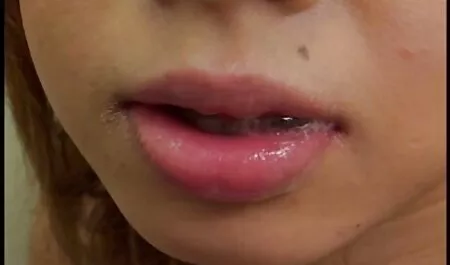Hooker porn tube amatoriale mangia due fori