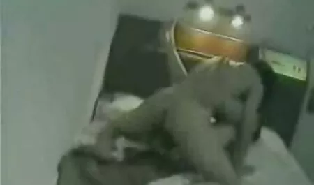 Lesbiche accarezzando Tette film sex amatoriali piccole