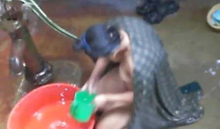 L'autista TA non ha potuto resistere alle tette dei passeggeri e lo ha fatto scopare amatoriale sexi